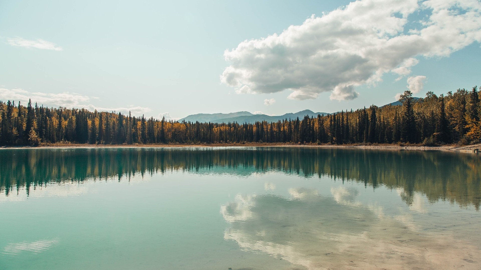 爱游戏体育-《Uzi：电竞传奇的再度崛起，粉丝期待新纪录》，电竞传奇uzi什么时候出现